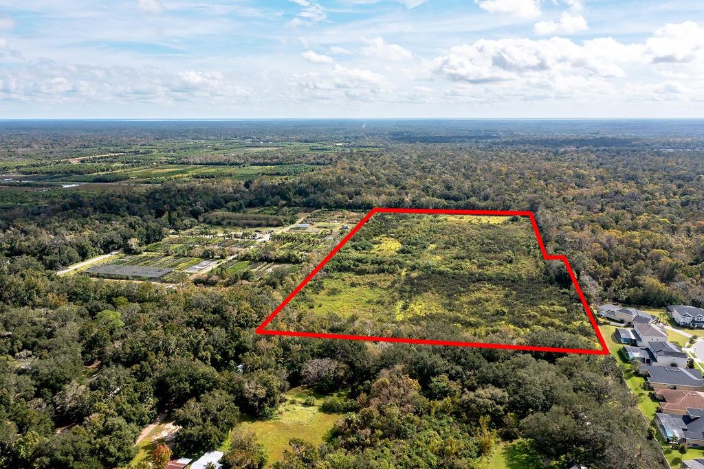 Photo of Smarts Place, Oviedo, FL 32765 (MLS # O6065071)