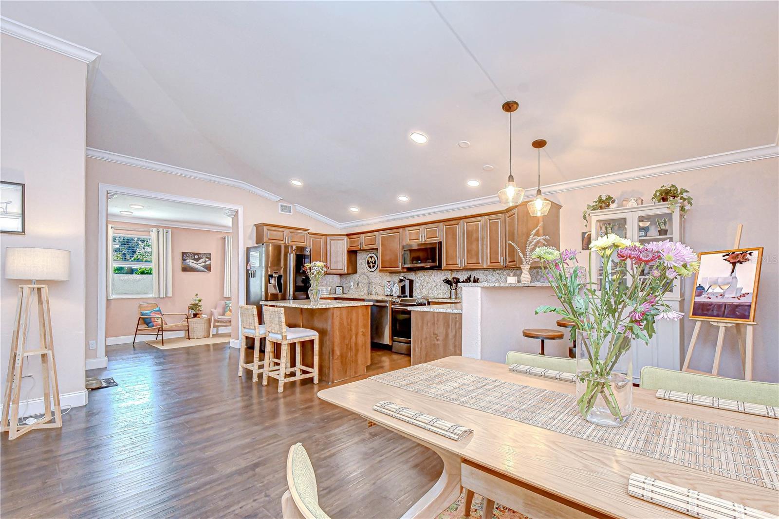 PASADENA ESTATES SEC F - Residential