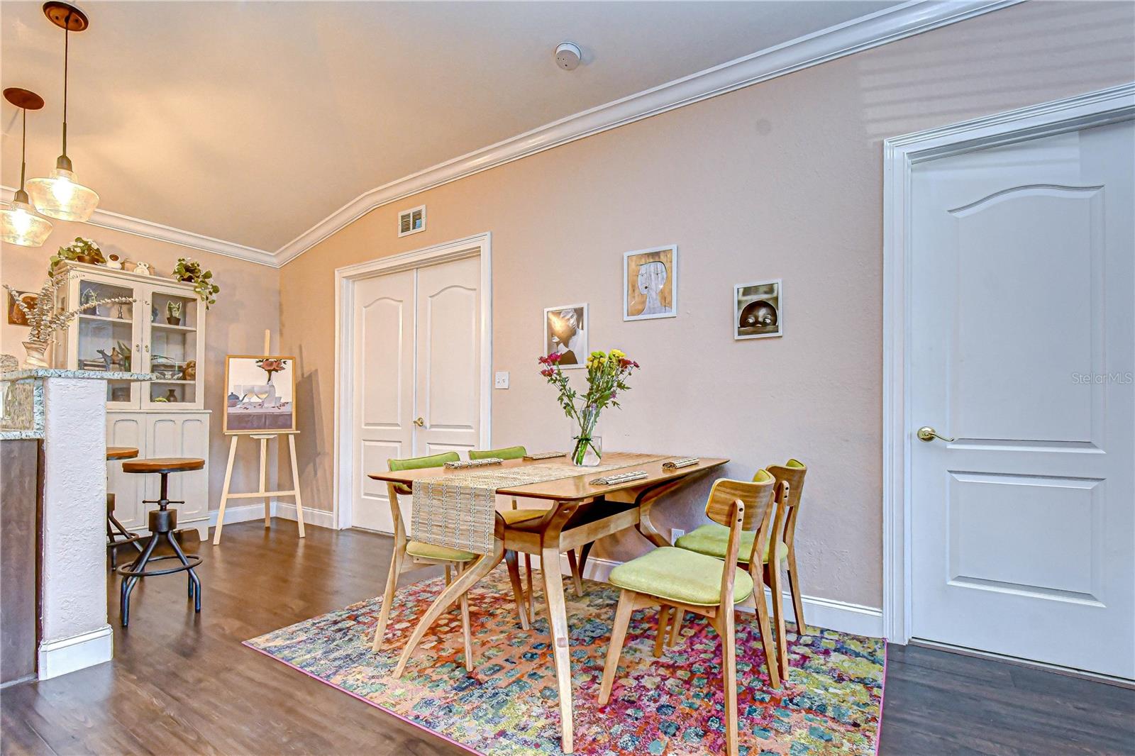 PASADENA ESTATES SEC F - Residential