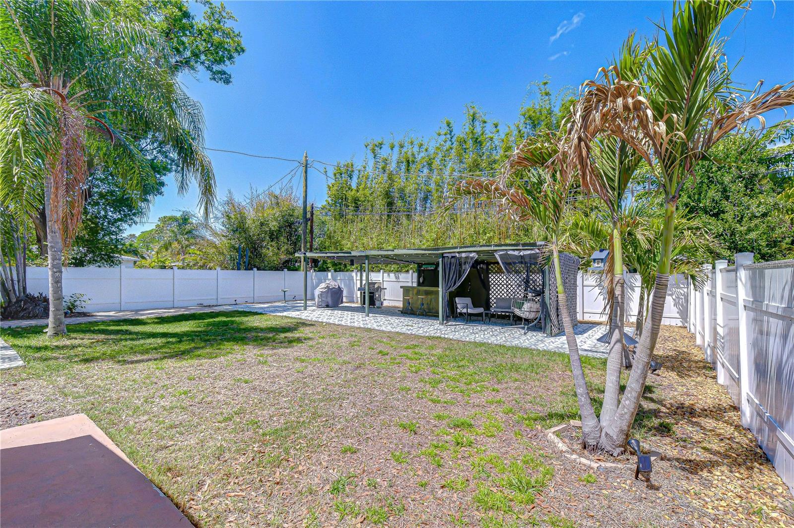 PASADENA ESTATES SEC F - Residential