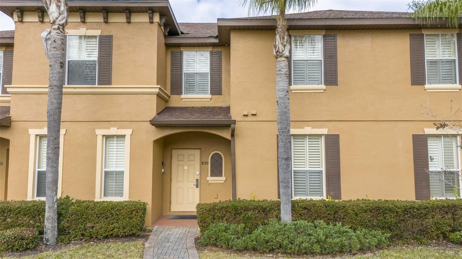 VILLA AT REGAL PALMS CONDO - Residential