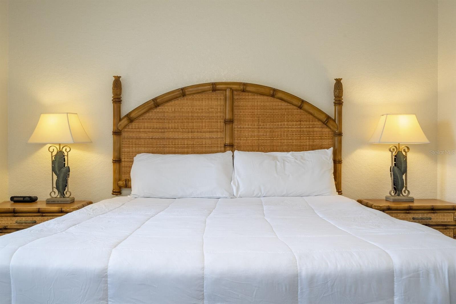 VILLA AT REGAL PALMS CONDO - Residential
