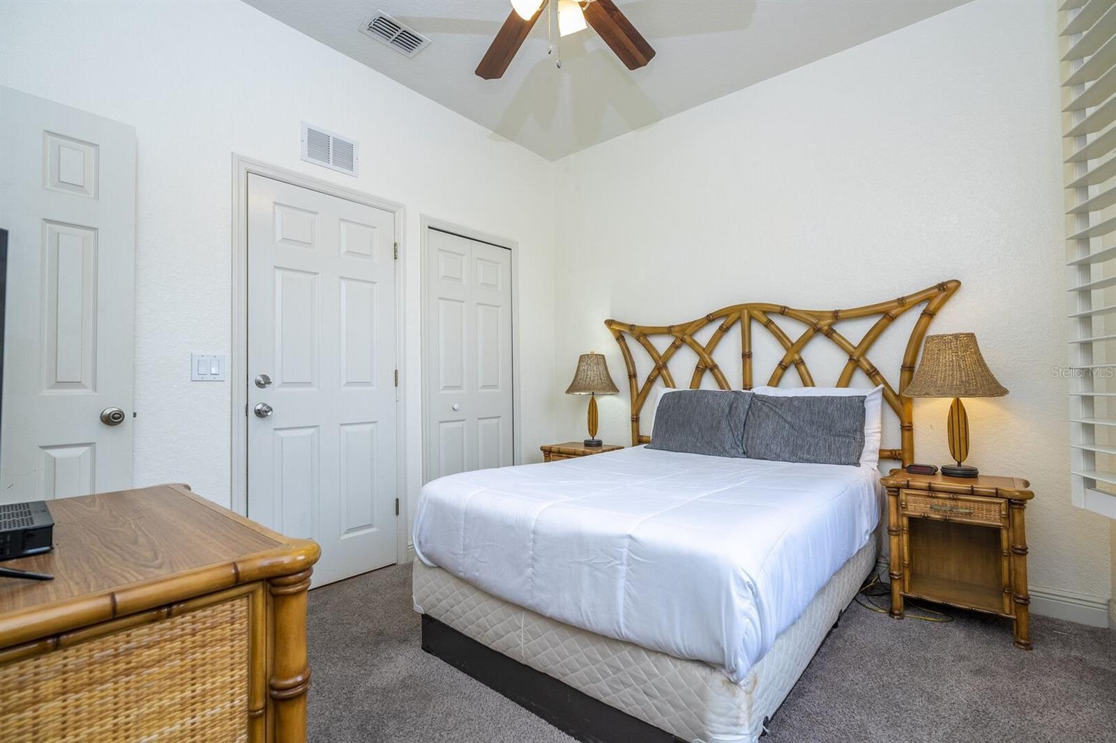 VILLA AT REGAL PALMS CONDO - Residential