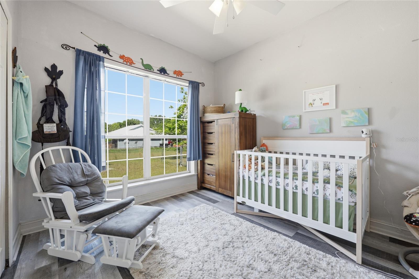 EXECUTIVE HOMES - Residential