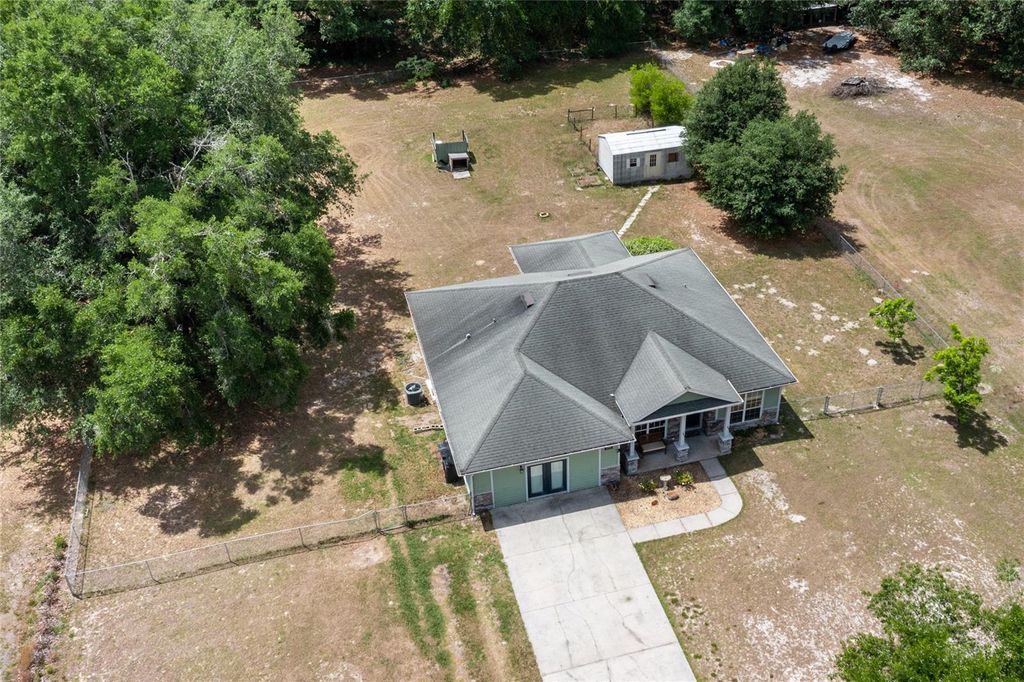 Photo of 2750 NW 174th Street, Trenton, FL 32693 (MLS # GC539912)