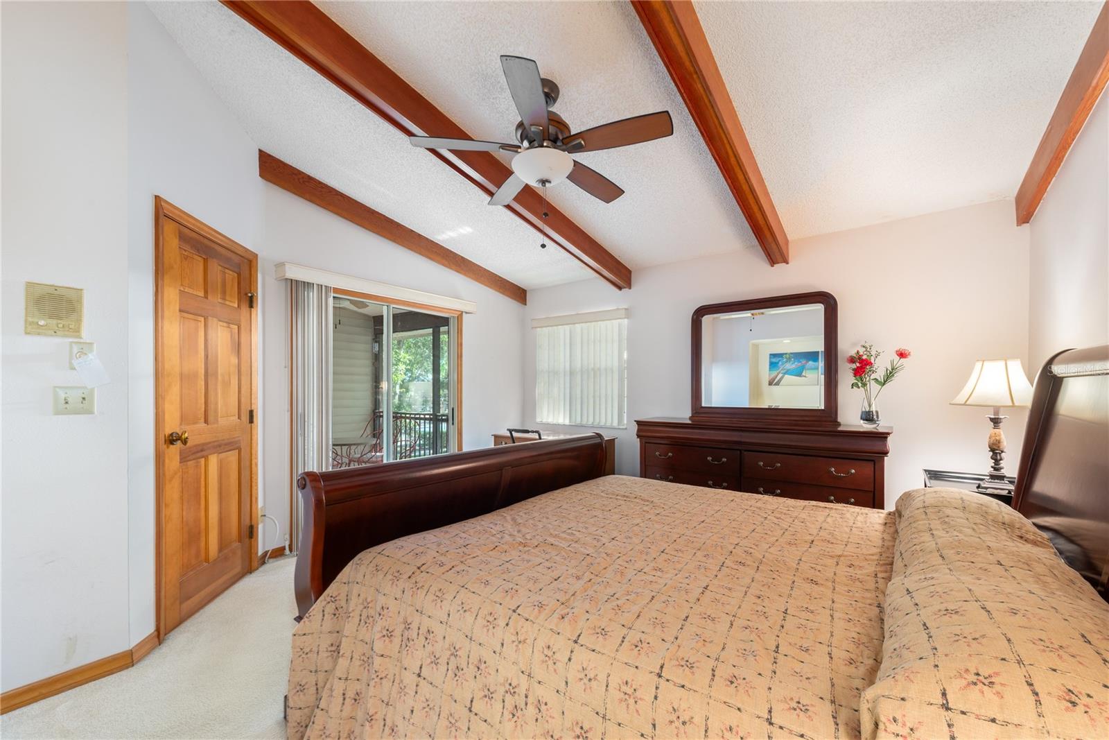 LAUREL OAKS AT COUNT - Residential