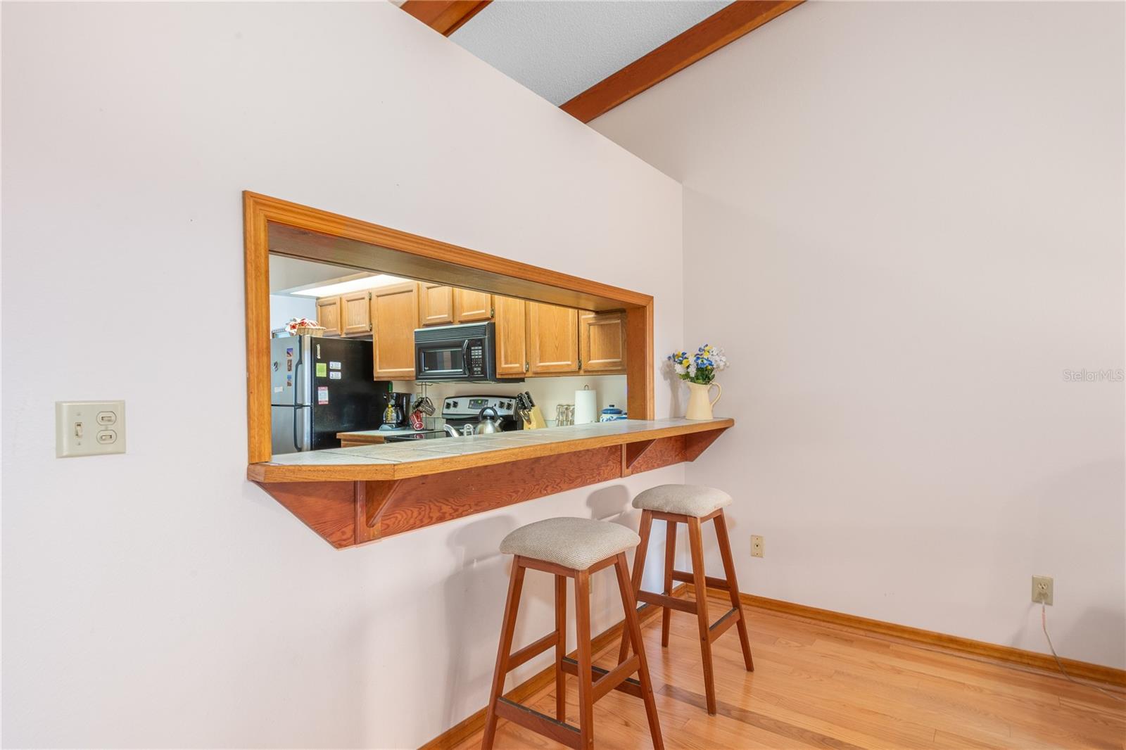 LAUREL OAKS AT COUNT - Residential