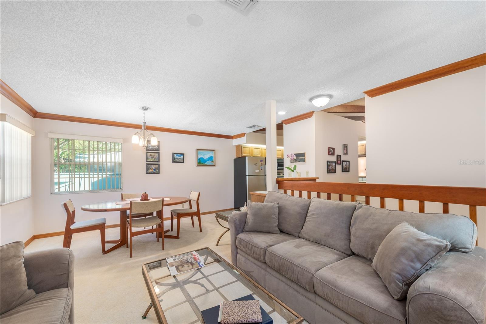 LAUREL OAKS AT COUNT - Residential