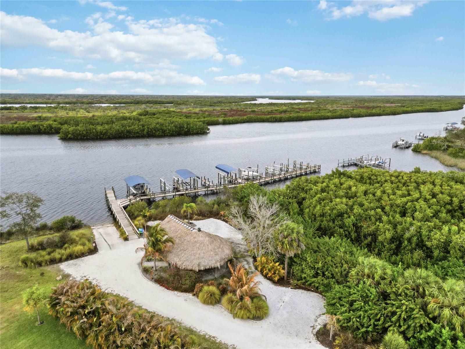 PALM SHORES - Residential