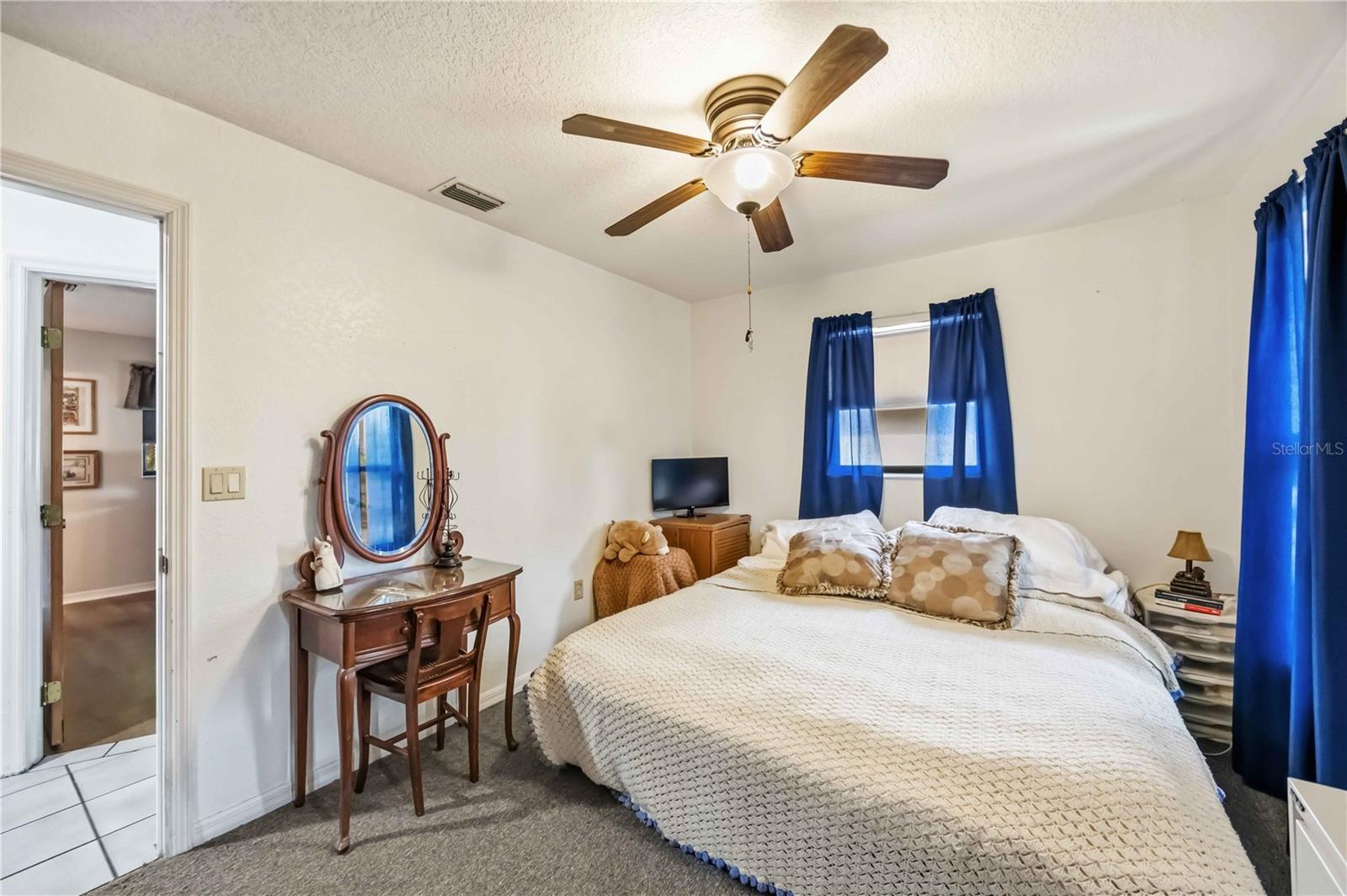 PALM SHORES - Residential