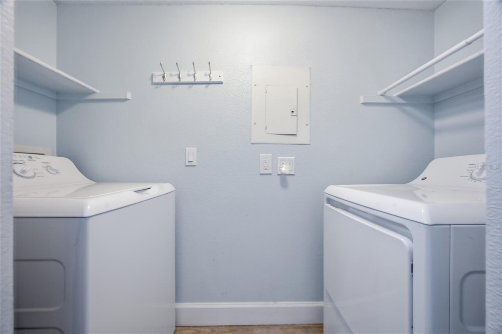 THE HIGHLANDS AT HUNTERS GREE - Residential