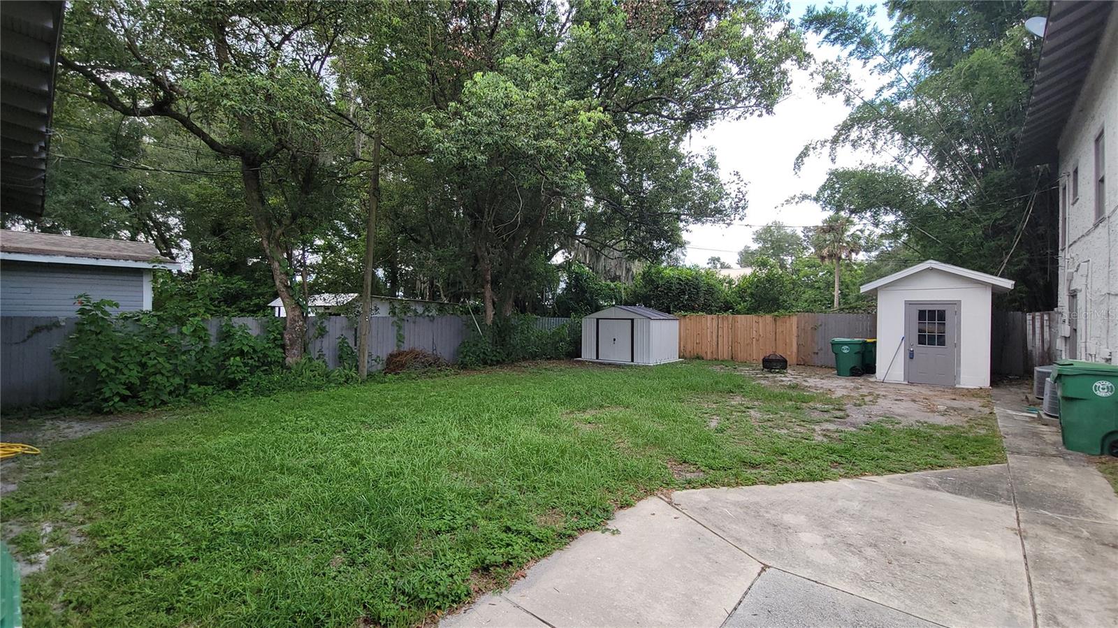 D J MILLERS - Residential Lease