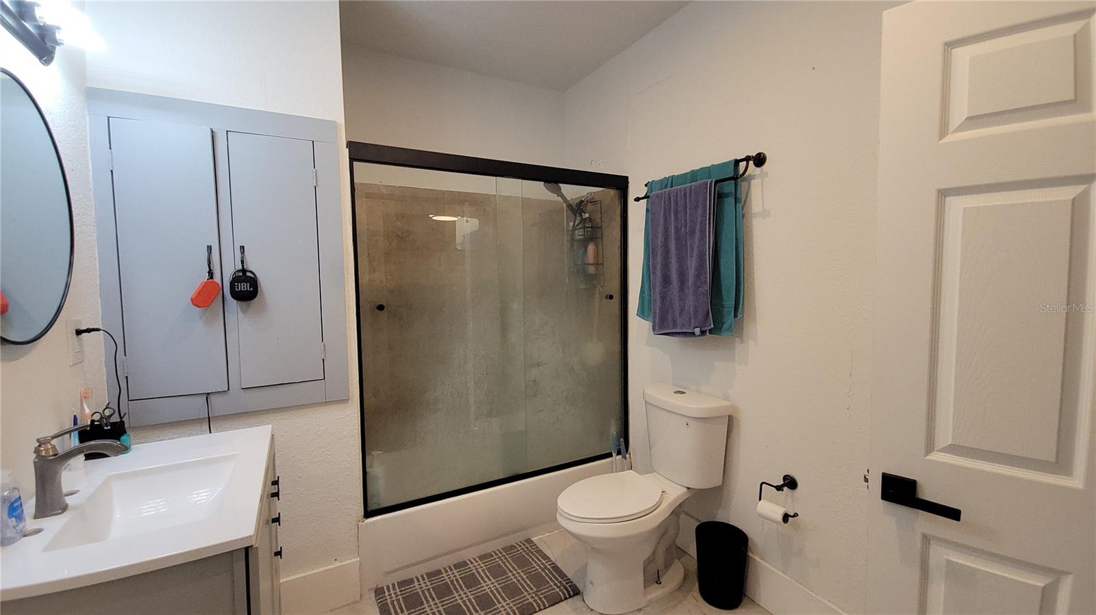 D J MILLERS - Residential Lease
