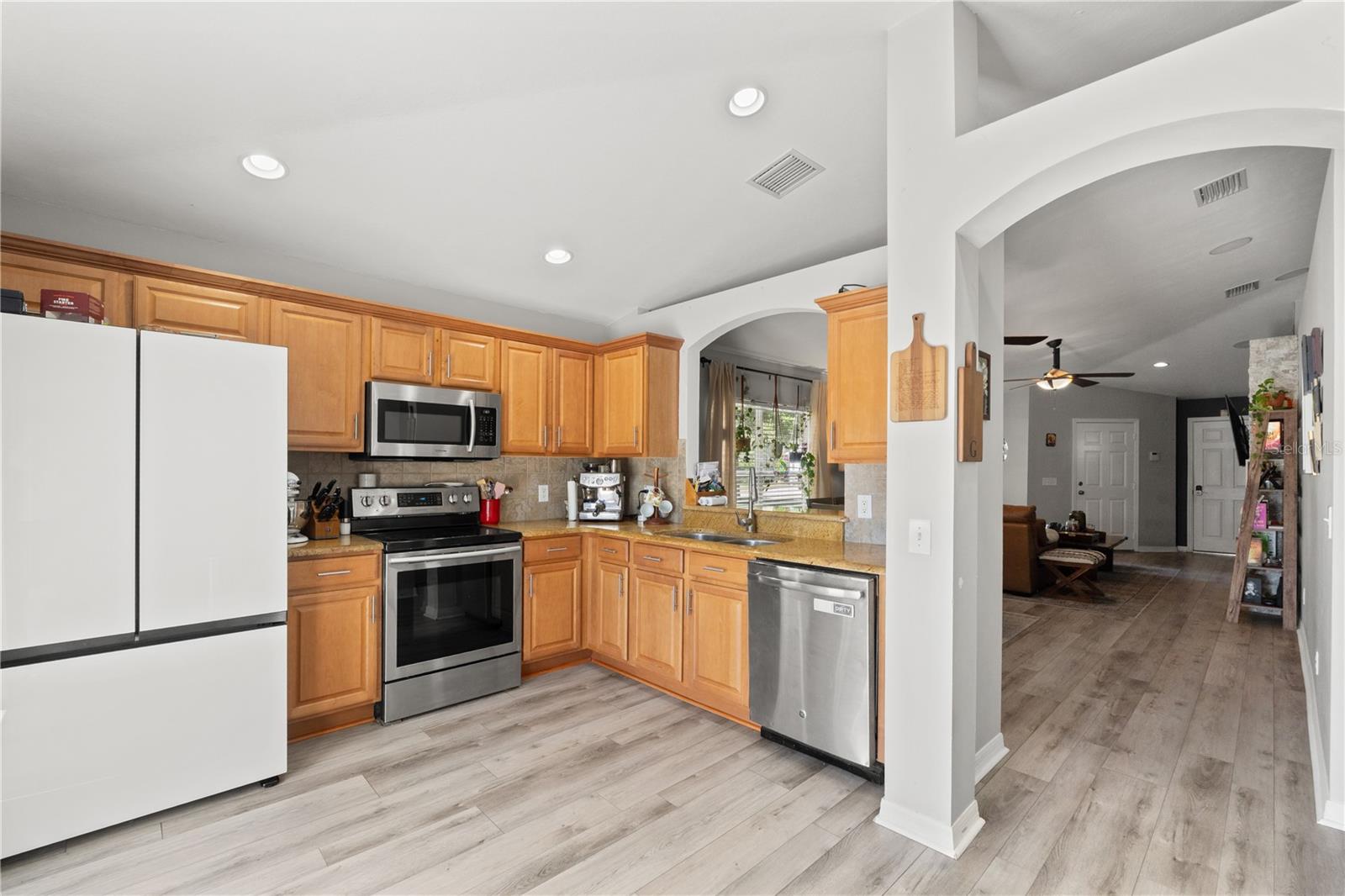 LONE STAR RANCH - Residential