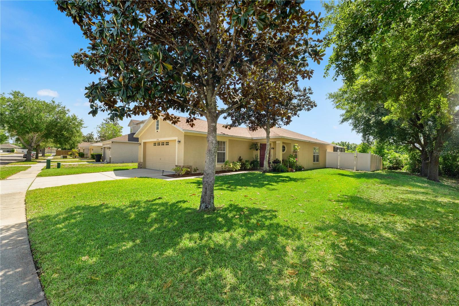 LONE STAR RANCH - Residential