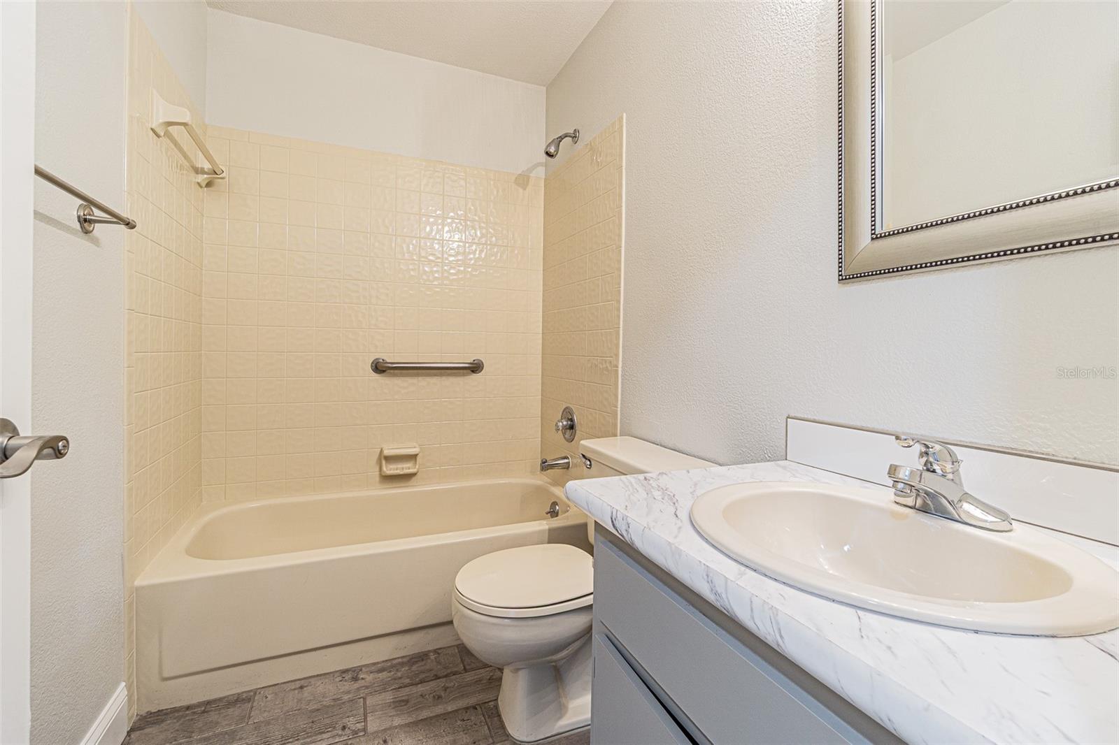 CEDAR RUN - Residential