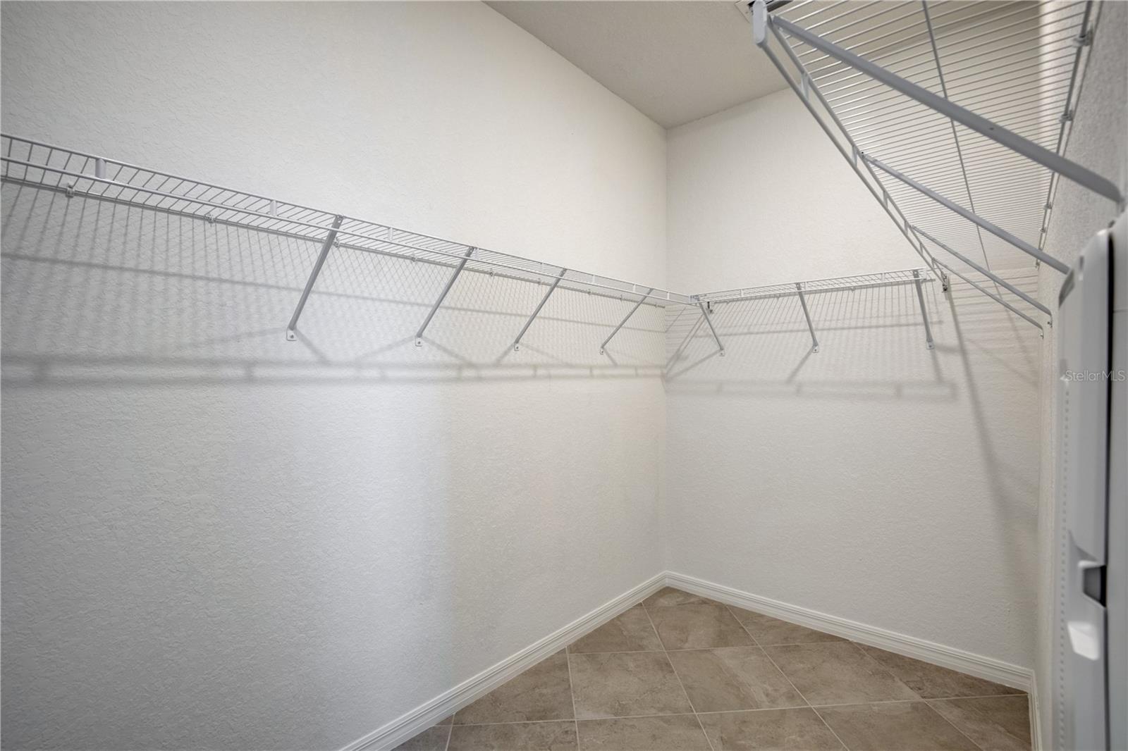 ANTIGUA/WELLEN PARK - Residential Lease