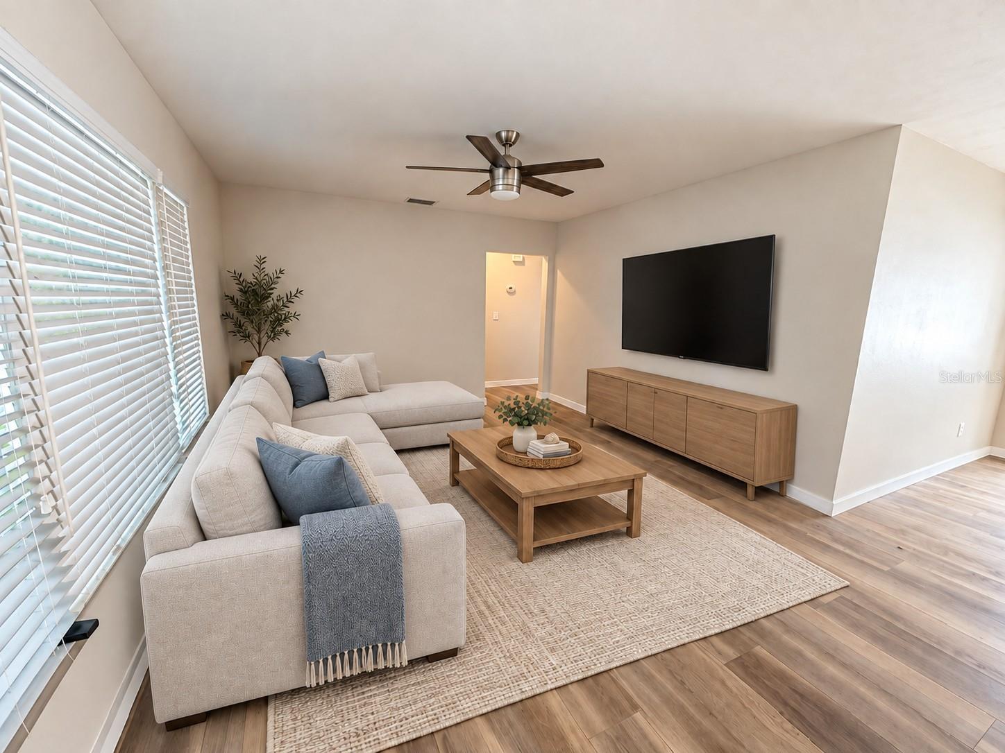 1450 CAROLYN LANE