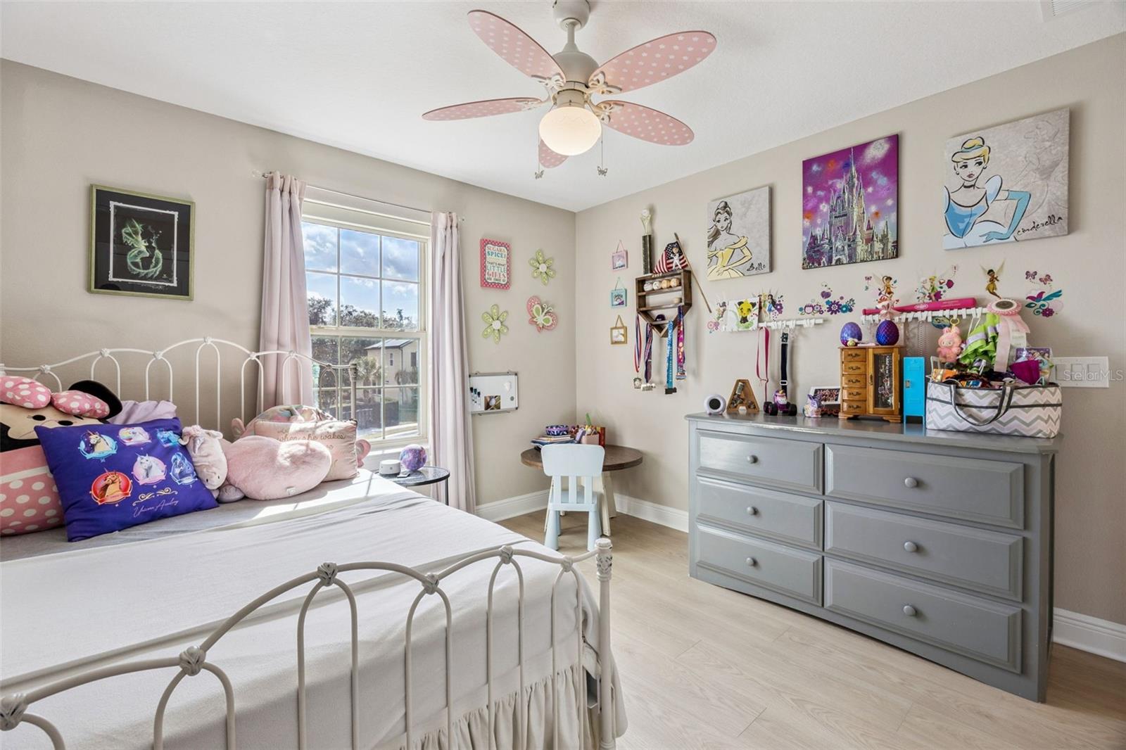 WATERSIDE/JOHNS LK-PH 2B - Residential