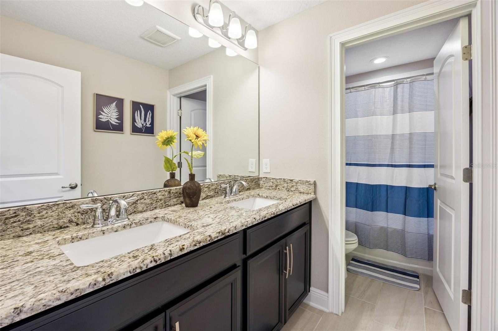 WATERSIDE/JOHNS LK-PH 2B - Residential