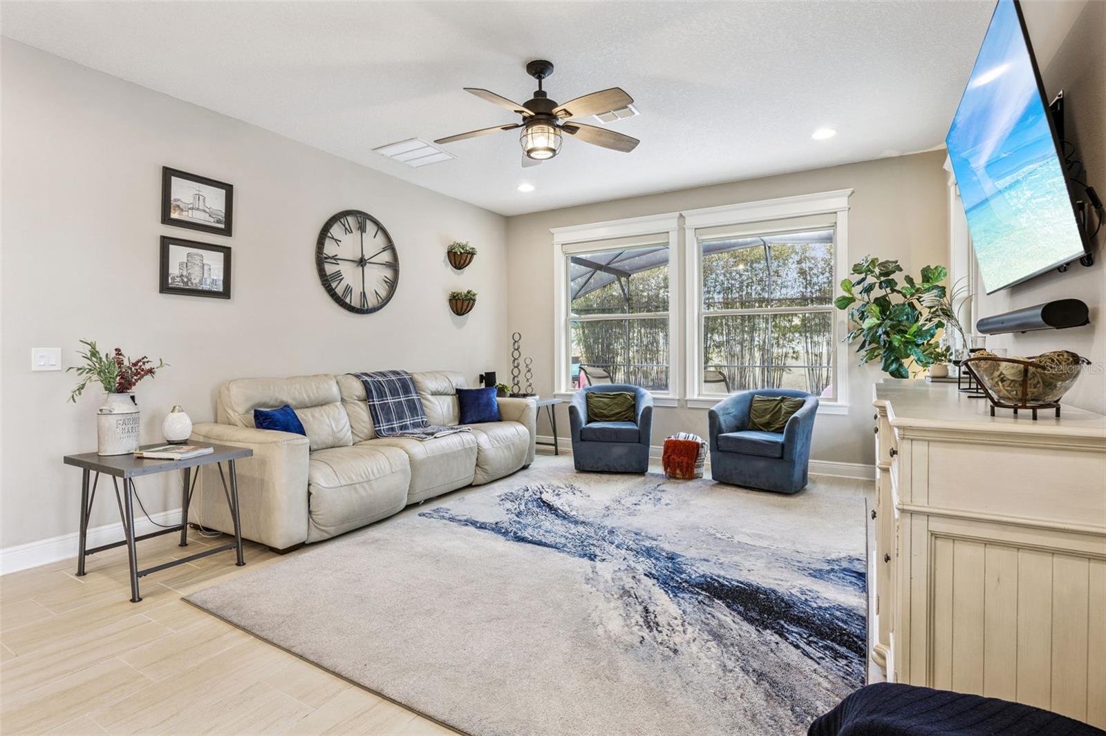 WATERSIDE/JOHNS LK-PH 2B - Residential