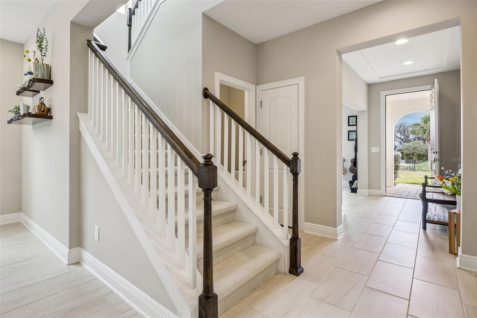 WATERSIDE/JOHNS LK-PH 2B - Residential