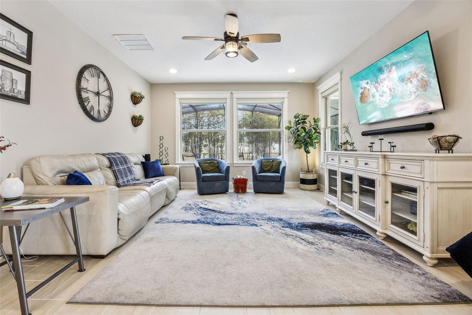 WATERSIDE/JOHNS LK-PH 2B - Residential