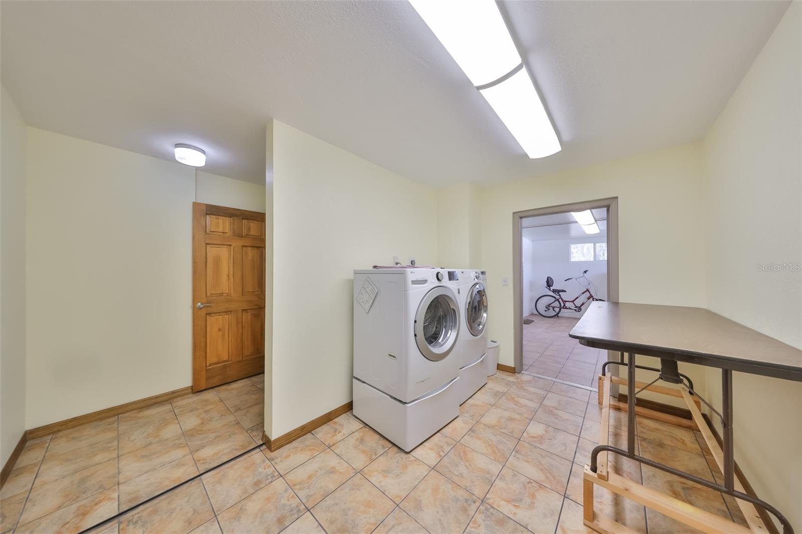 DEL WEBBS SUN CITY FLORIDA UN - Residential