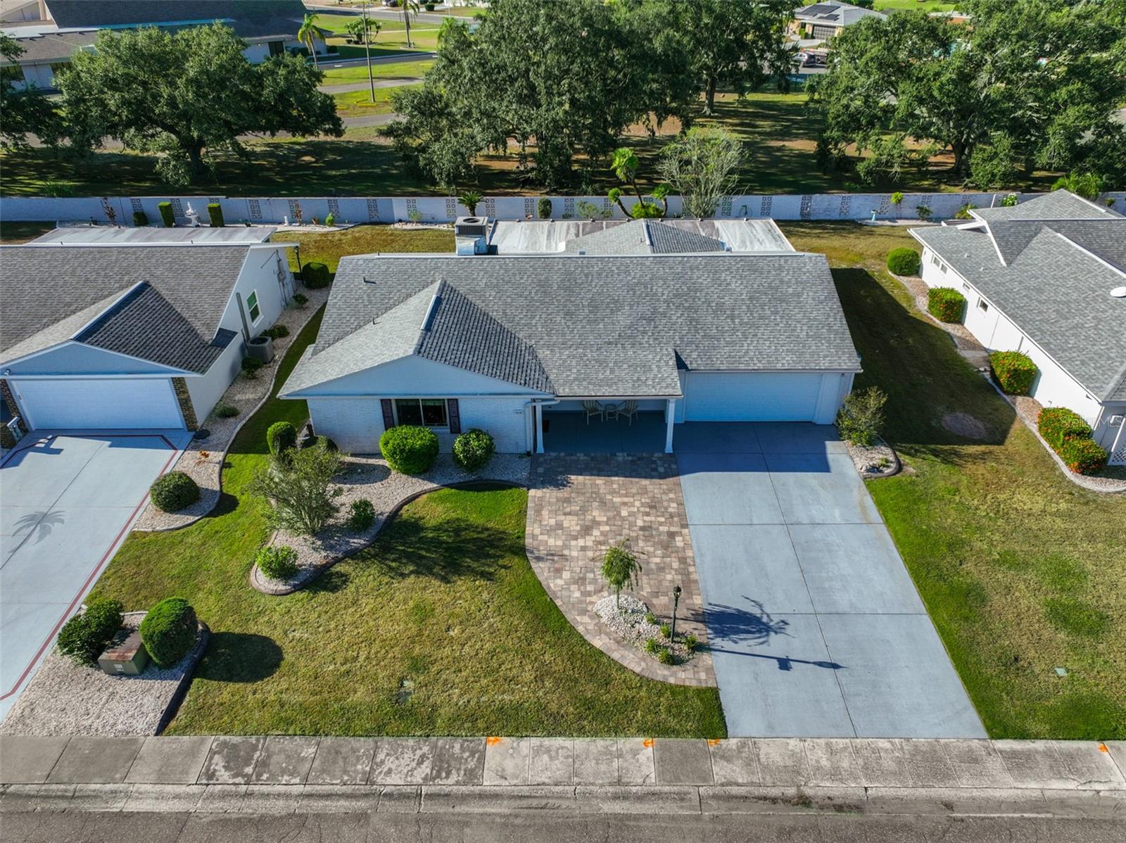 DEL WEBBS SUN CITY FLORIDA UN - Residential