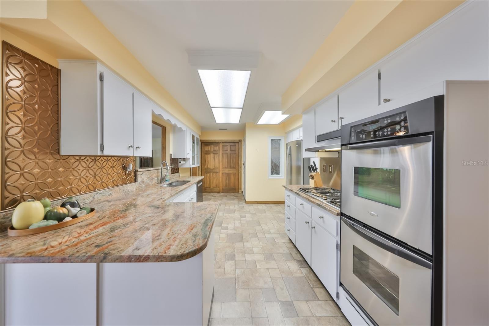 DEL WEBBS SUN CITY FLORIDA UN - Residential