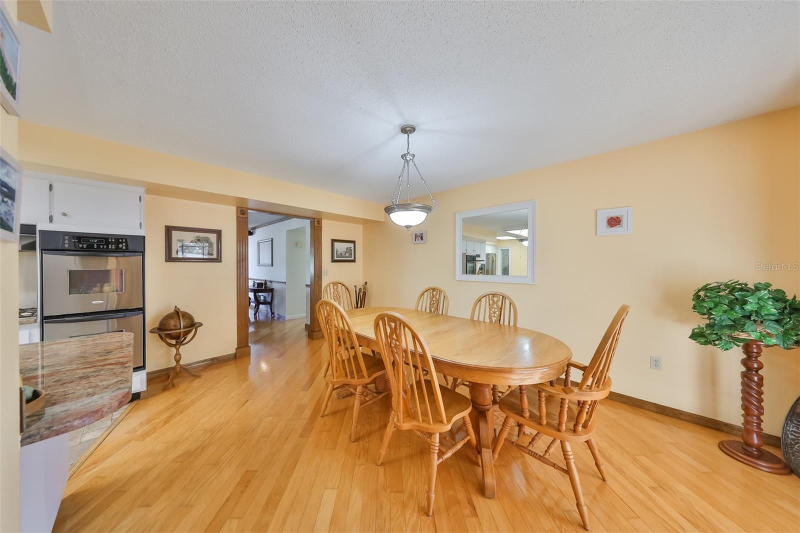 DEL WEBBS SUN CITY FLORIDA UN - Residential