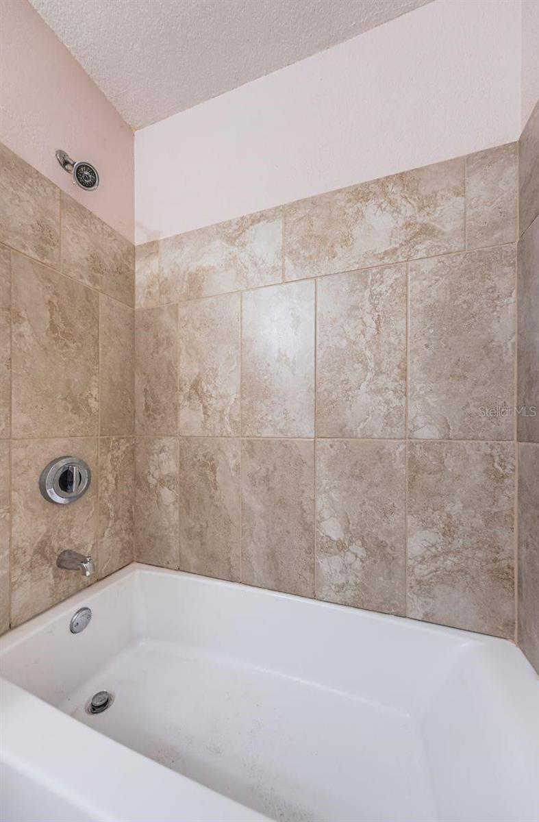 ITOPIA PRIVATE RESIDENCES CONDO - Residential Lease