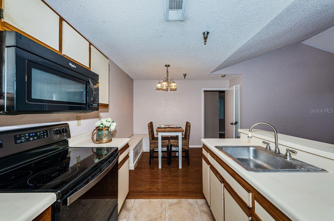 ITOPIA PRIVATE RESIDENCES CONDO - Residential Lease