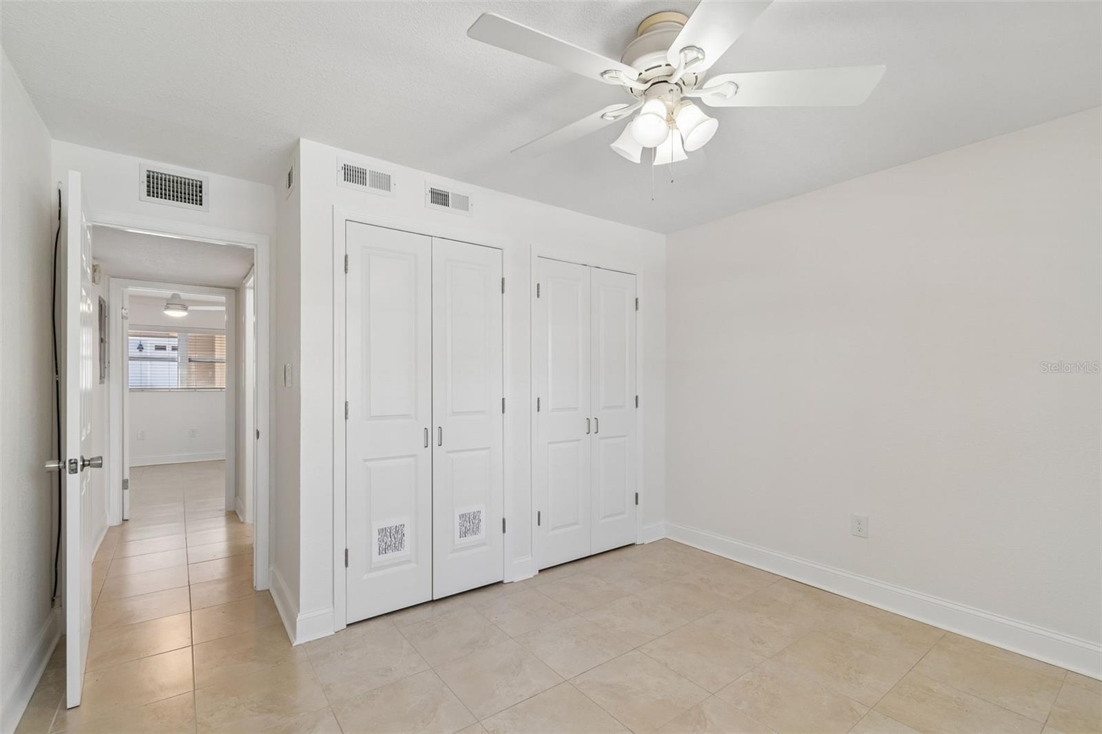 THE RETREAT ON DAVIS ISLAND - Residential