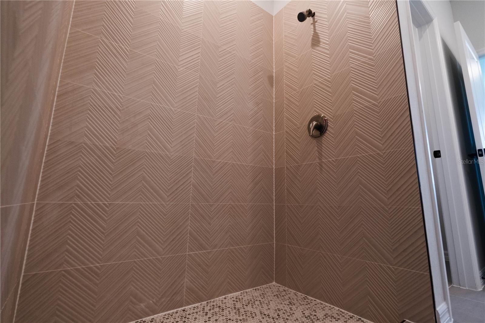 TAVARES BARKSDALES - Residential