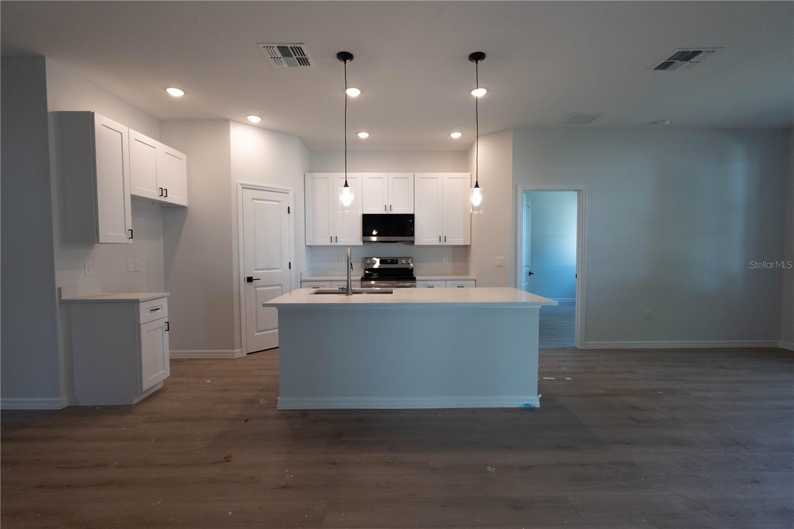 TAVARES BARKSDALES - Residential