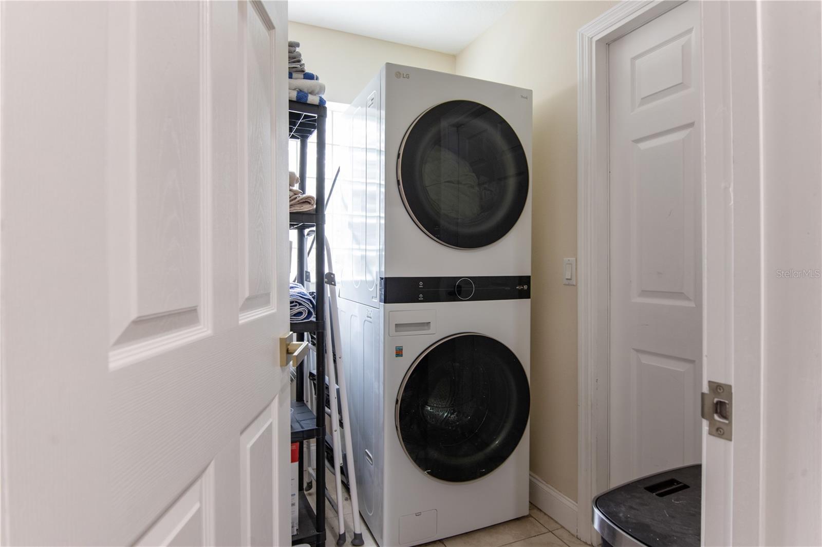 DAVENPORT LAKES PH 05 - Residential