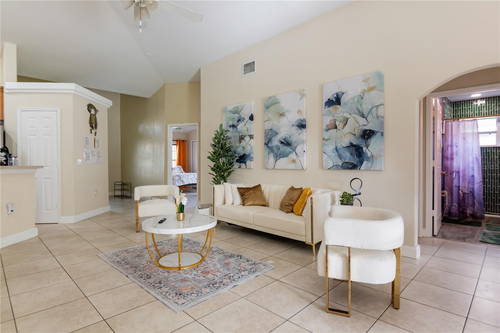 DAVENPORT LAKES PH 05 - Residential