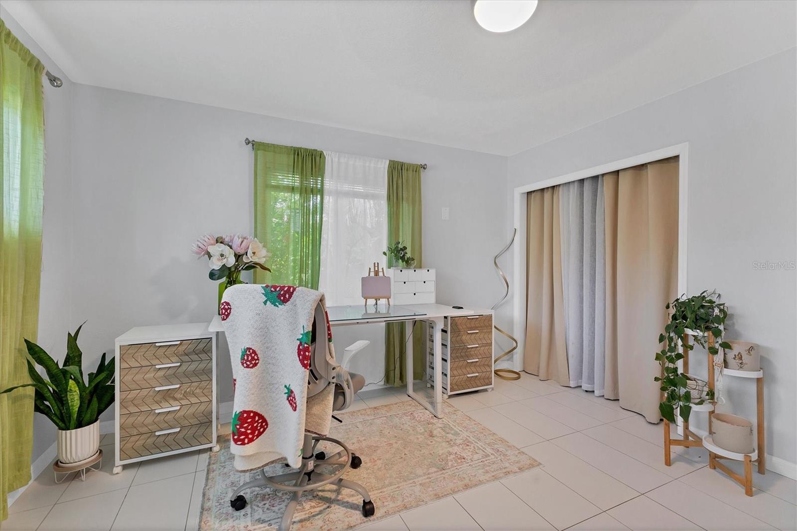 SOUTH VENICE - Residential