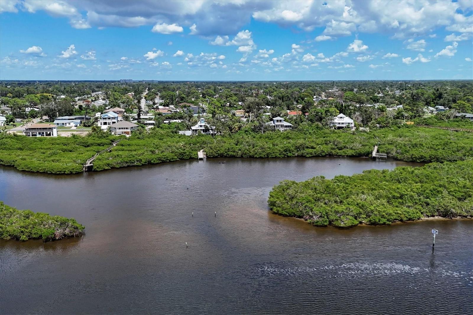 SOUTH VENICE - Residential