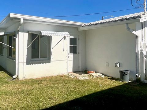 A home in PINELLAS PARK