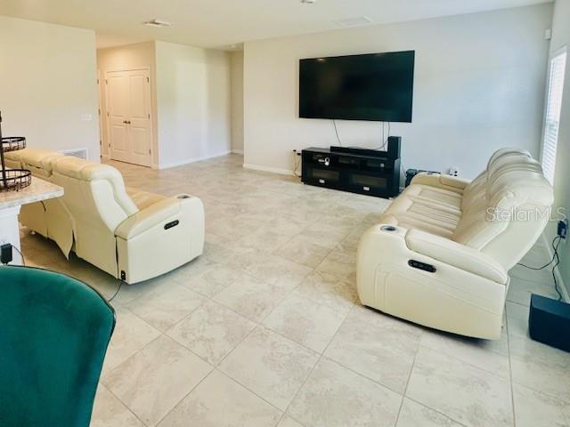 264 FIDDLEWOOD COURT