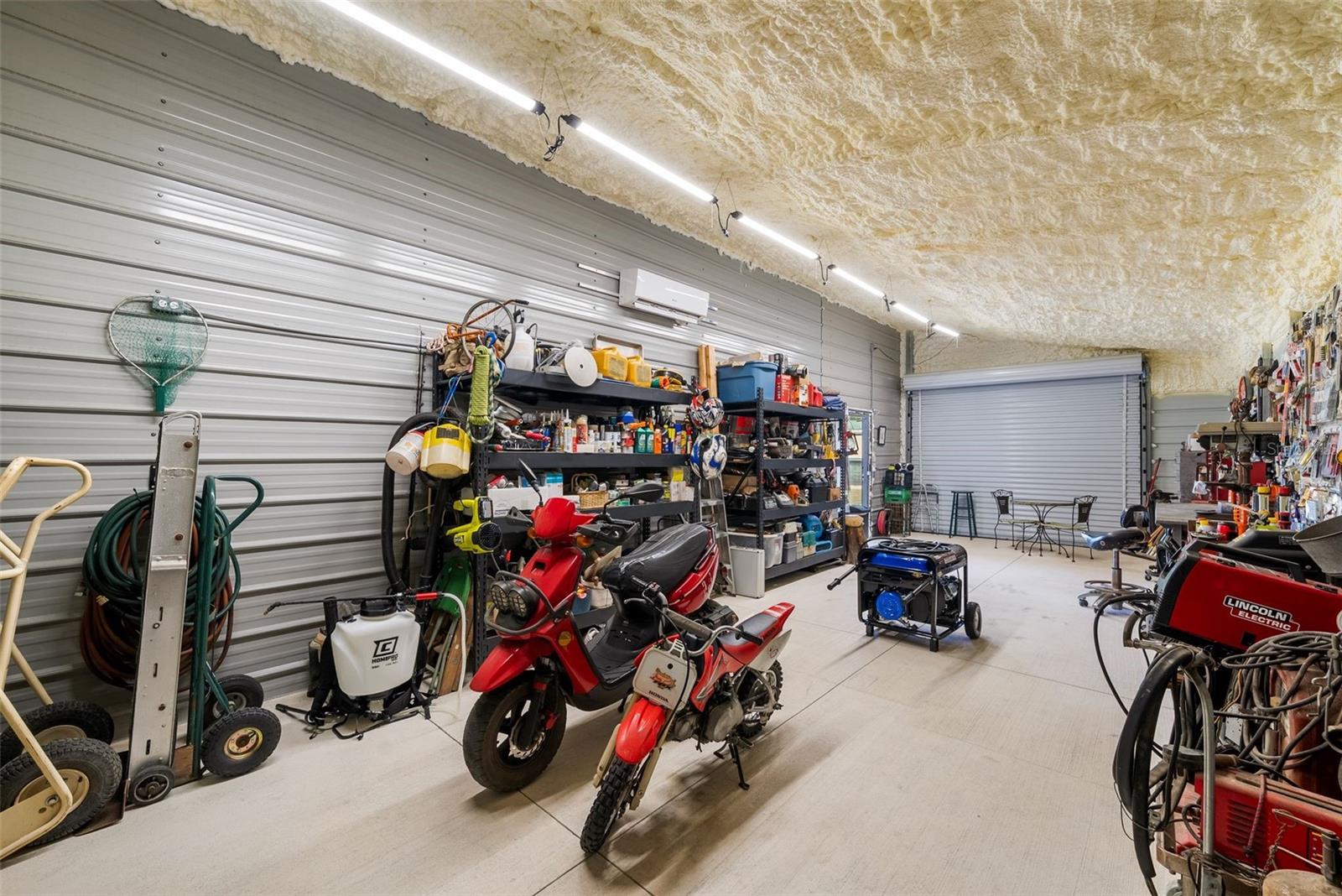 LAKE TROPICANA RANCHETTES - Residential