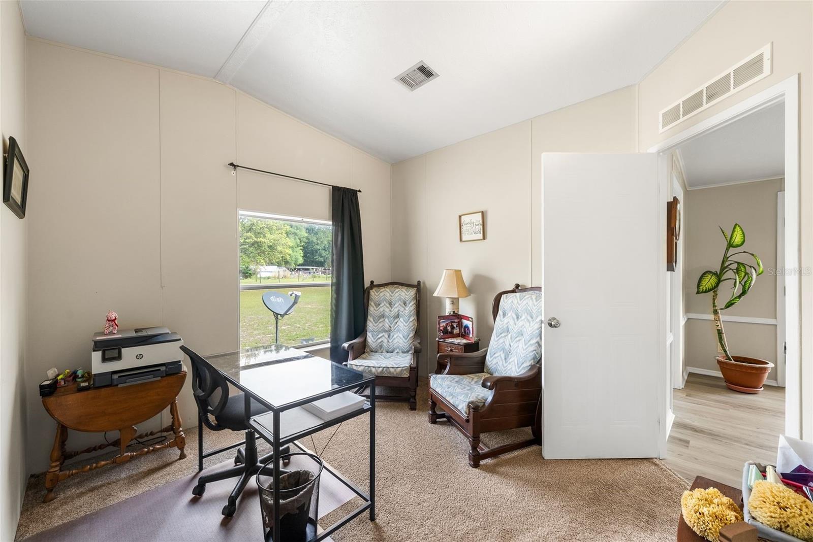 LAKE TROPICANA RANCHETTES - Residential