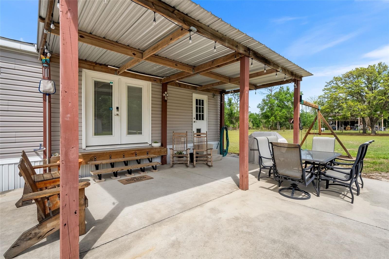 LAKE TROPICANA RANCHETTES - Residential