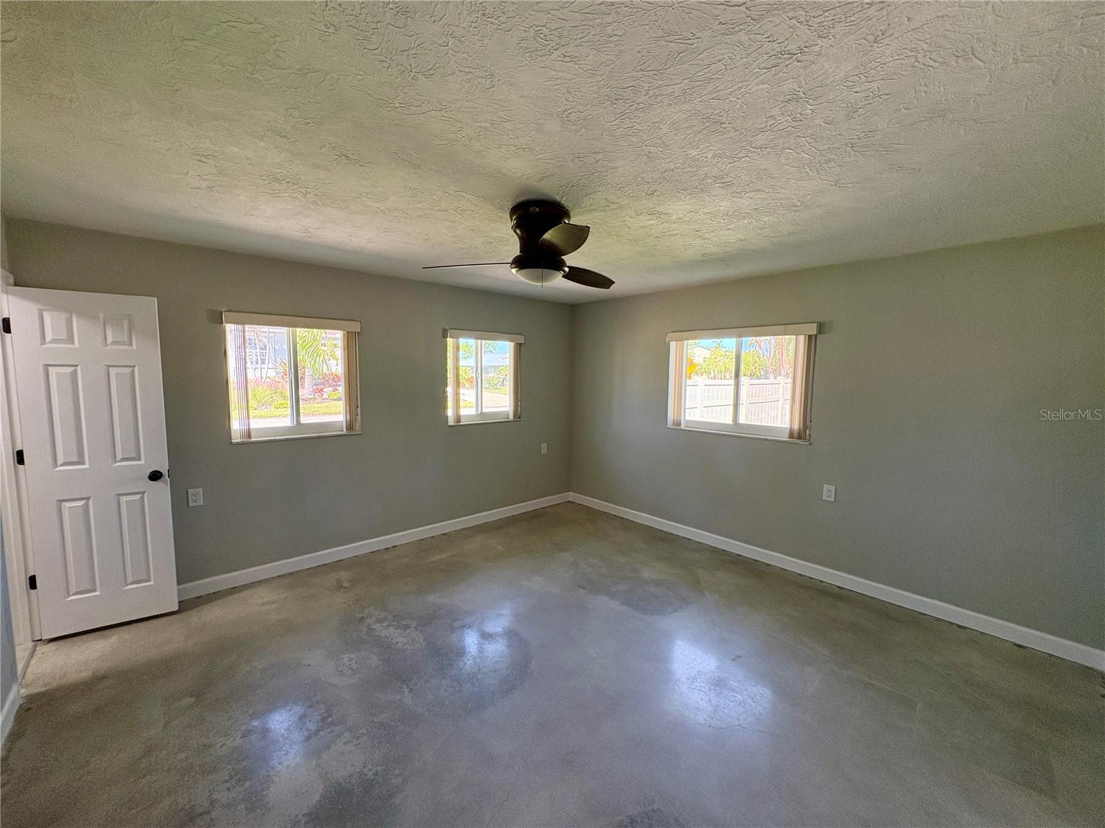 GULF & BAY ESTS - Residential Lease