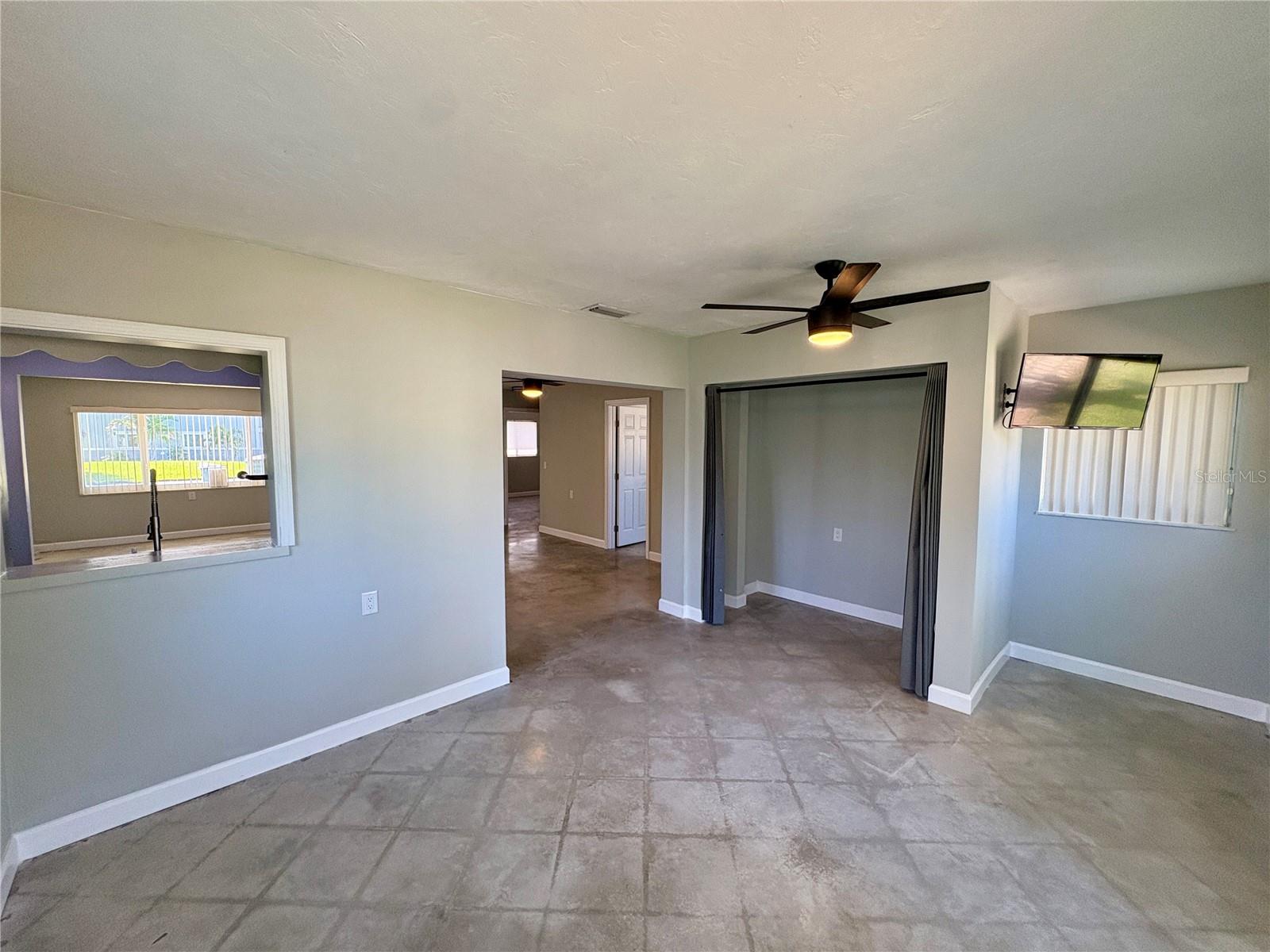 GULF & BAY ESTS - Residential Lease