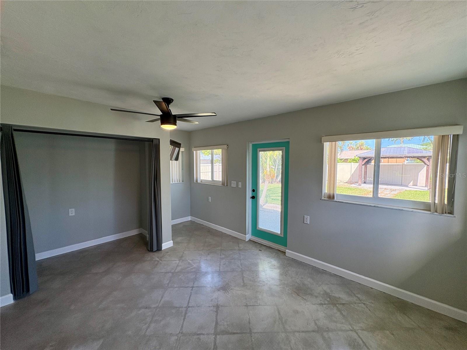 GULF & BAY ESTS - Residential Lease