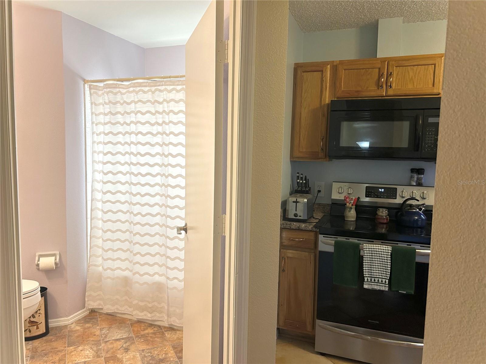 SILVER SPGS SHORES UN 28 - Residential