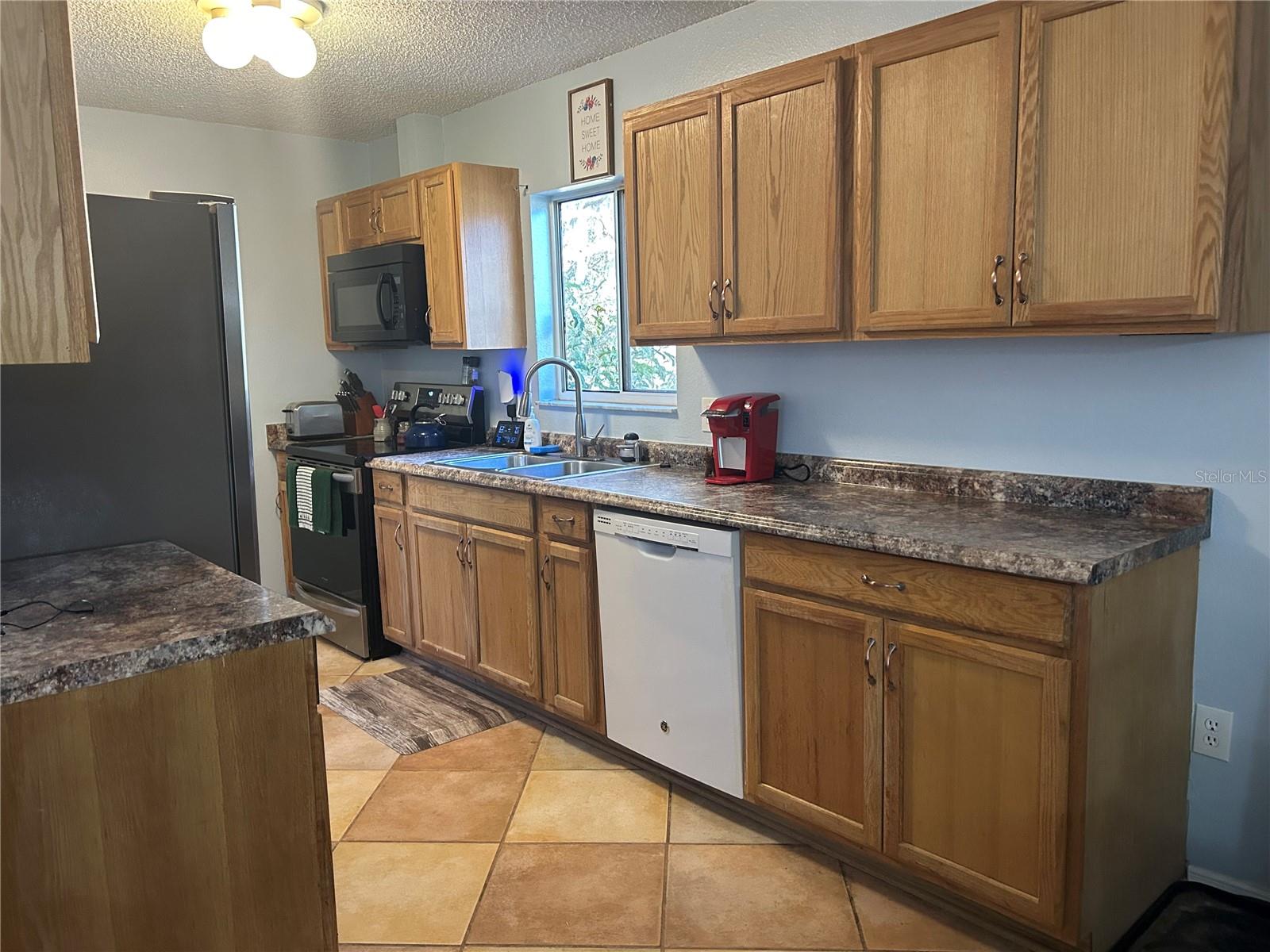 SILVER SPGS SHORES UN 28 - Residential